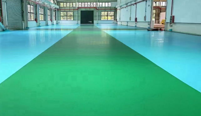 老街街道环氧地坪容易起砂吗？预防及修复方法详解！